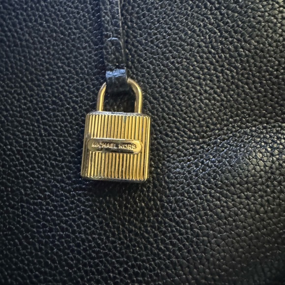 Michael Kors Tote / Laptop Bag - Picture 10 of 16